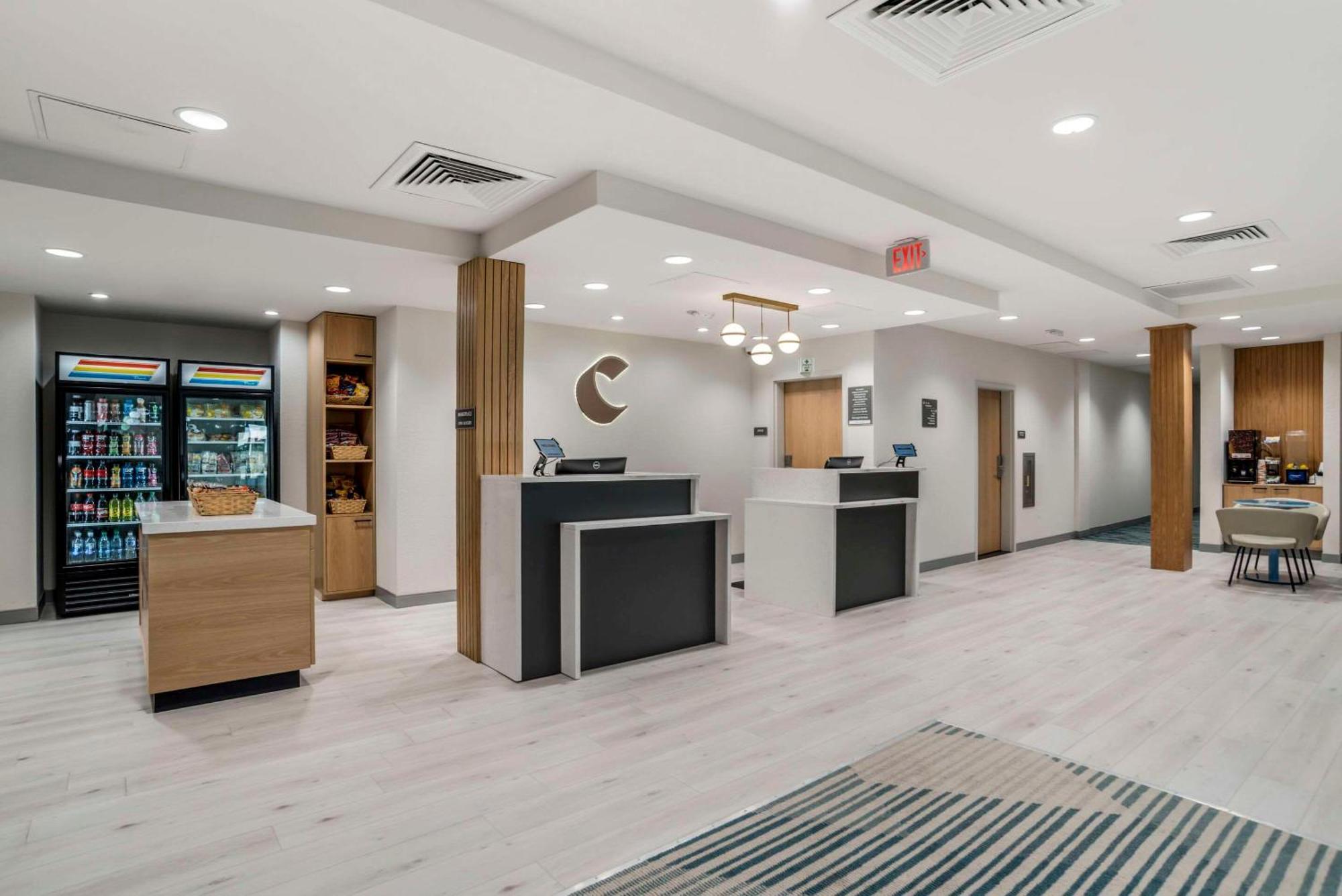 Comfort Inn & Suites Panama City Beach - Pier Park Area Exteriör bild