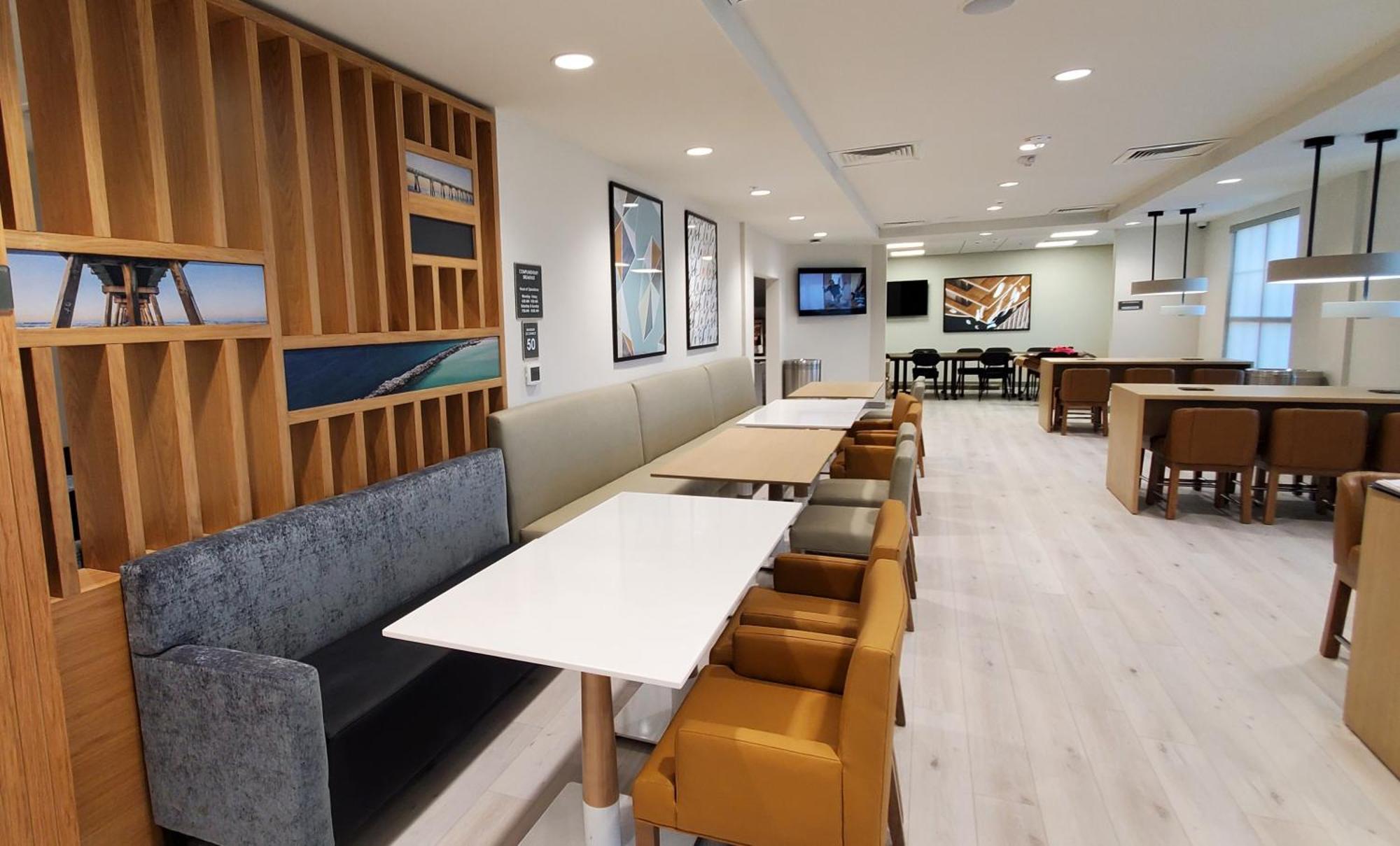 Comfort Inn & Suites Panama City Beach - Pier Park Area Exteriör bild